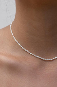 PETITE PEARL CHOKER | Tube