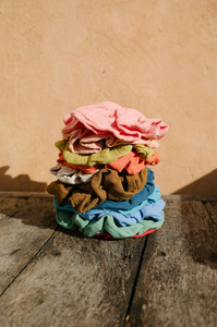SCRUNCHIE -Summer'25